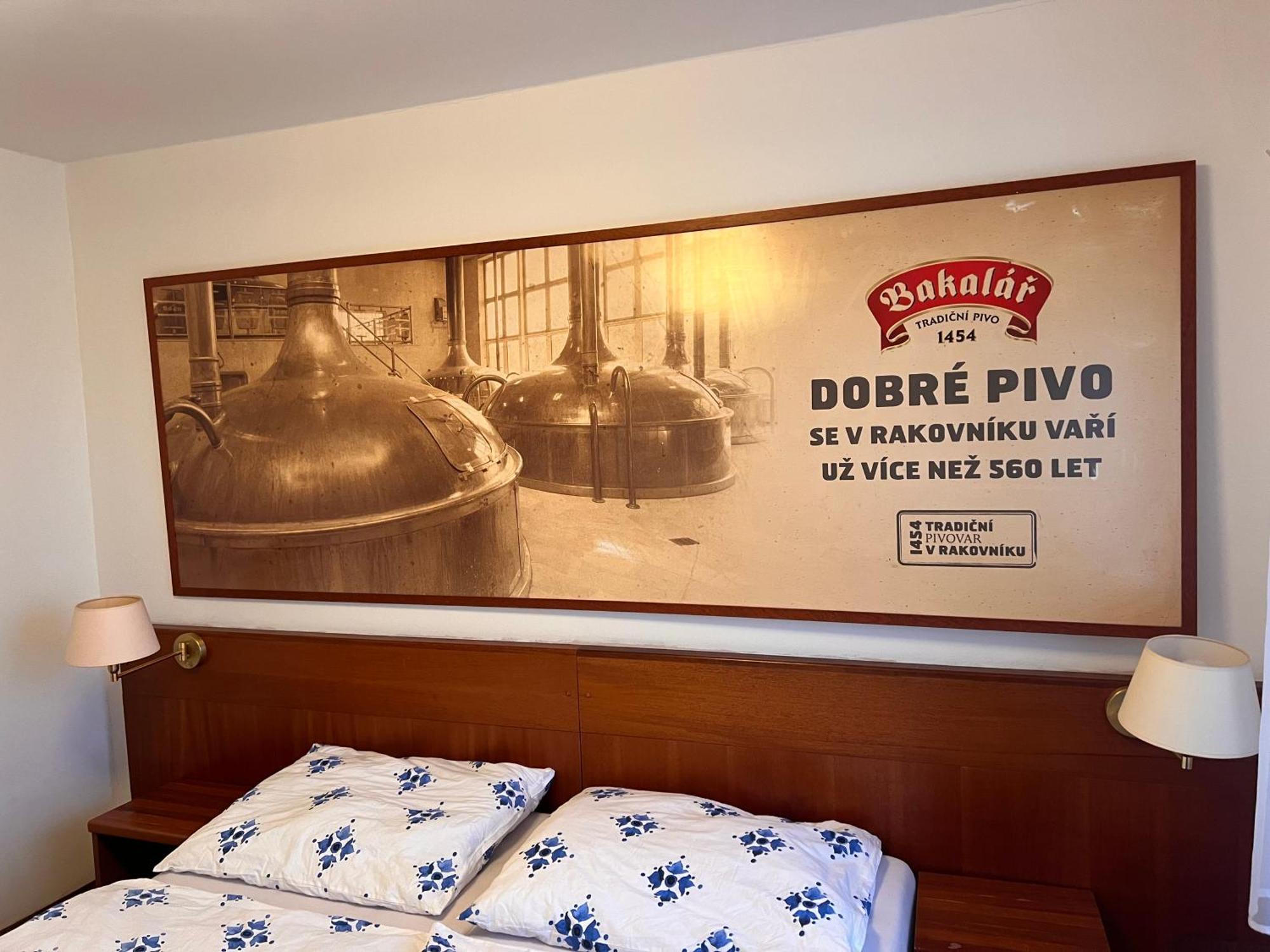 Pohostinstvi V Holi Hotel ปรูโฮนิตเซ ภายนอก รูปภาพ